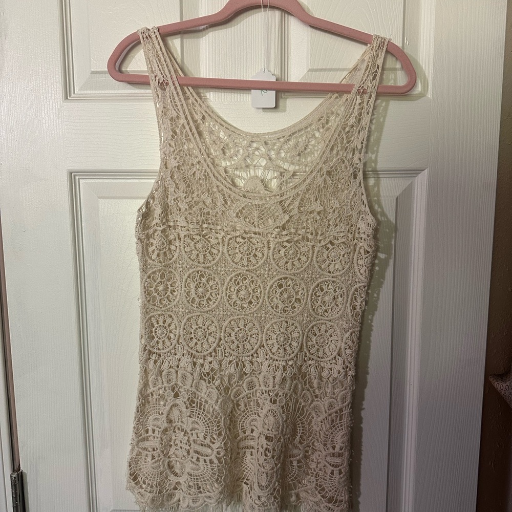 Cream Lace Sleeveless Top